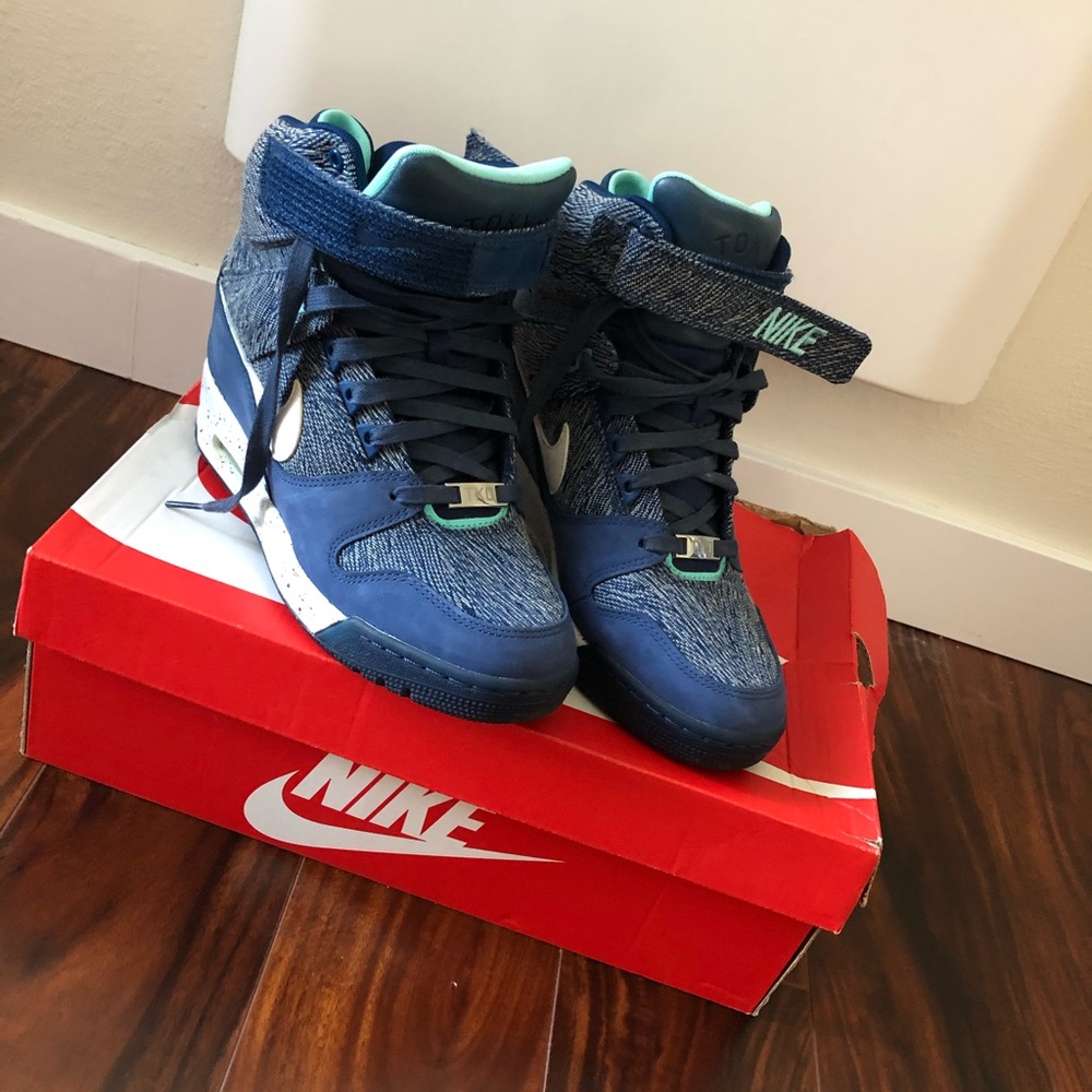 Nike Black Air Revolution Ski Hi Wedges